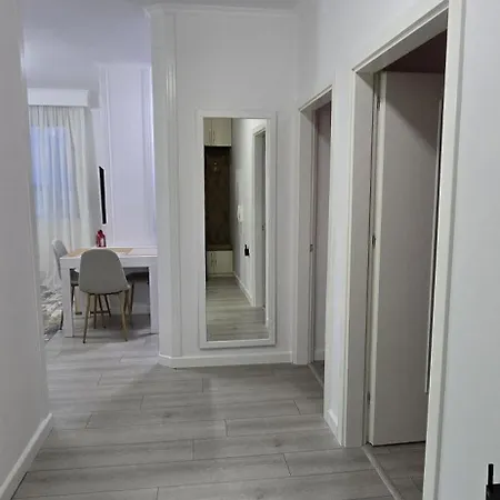 Luxury Lakeview * Pogradec