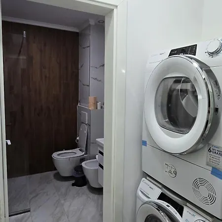 Luxury Lakeview 波格拉德茨