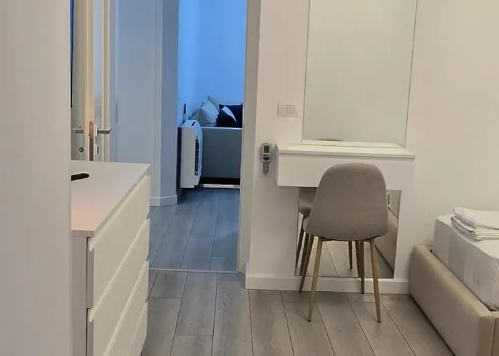 Luxury Lakeview Apartament *